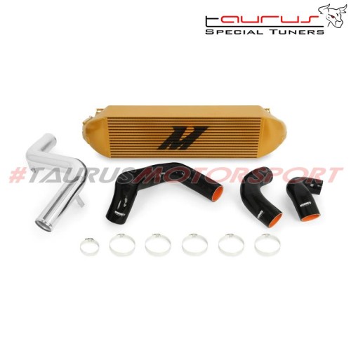 Intercooler maggiorato Mishimoto per Ford Focus mk3 ST dal 2012, oro con tubazioni lucidate MMINT-FOST-13KPGD