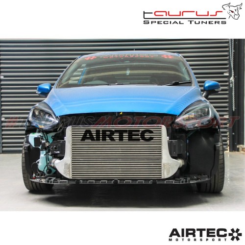 Intercooler frontale maggiorato AIRTEC per Ford Fiesta mk8 1.5 ST 200cv - STAGE 3 ATINTFO52 st200